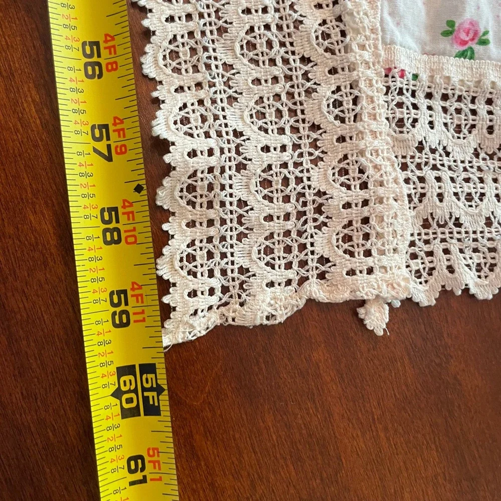 Rose Floral Tablecloth Rectangle Size 60x46 White Lace Trim Cottagecore DIY